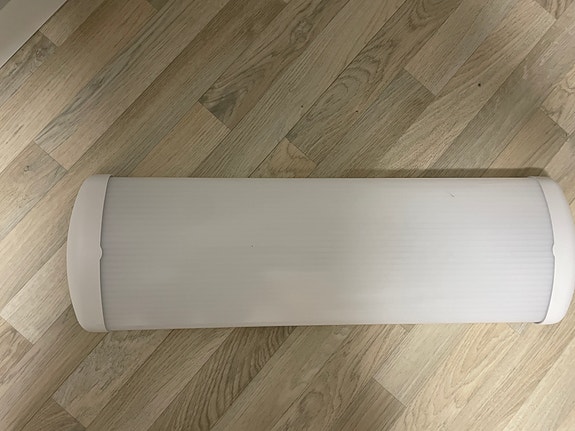 70 cm kattovalaisin