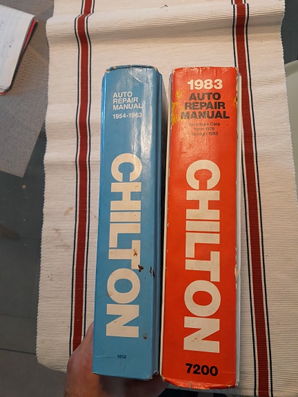 Chilton manuaalit