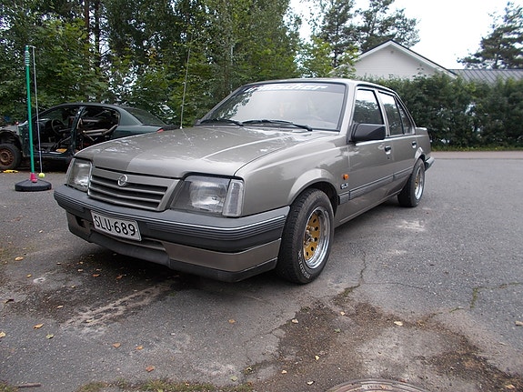 opel ascona