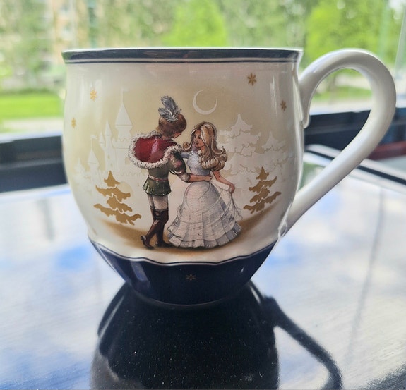 Villeroy & Boch Tuhkimo/Cinderella 2014 muki