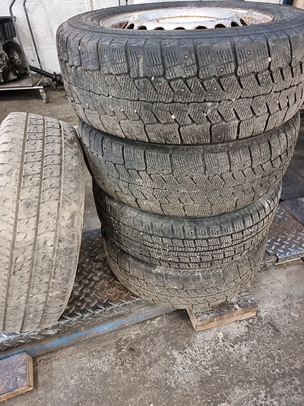 Volkswagen Transporter T5 215/65 R16C