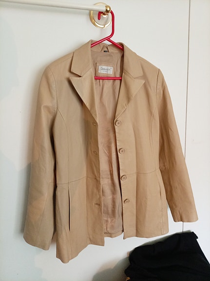Beige Nahkatakki / Bleiseri