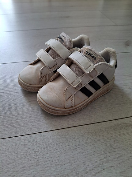 Lasten Adidas tennarit