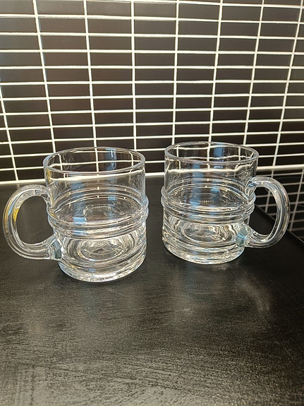 2x Iittala Pisaranrengas-sarjan oluttuoppi