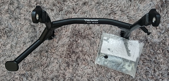 Keskiseisontatuki, BMW F850GS madellettu alusta