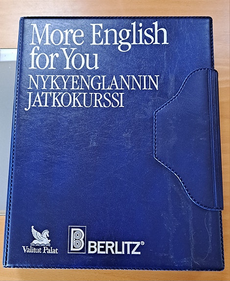 Berlitz More English for You - nykyrenglannin jatkokurssi kasettikurssi