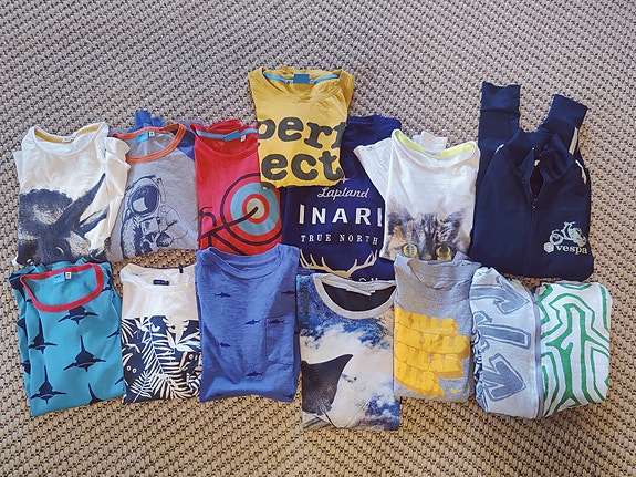 Paidat Desigual, Vespa, Gap, Molo, me&i, Nike, Ikks koko 146–152