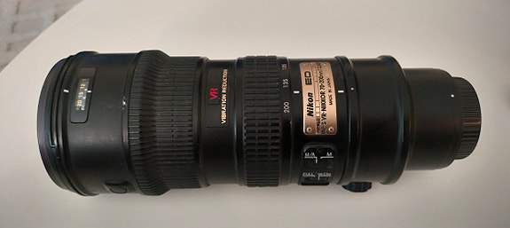 Nikon AF-S Nikkor 70-200mm f/2.8 VR -telezoom-objektiivi