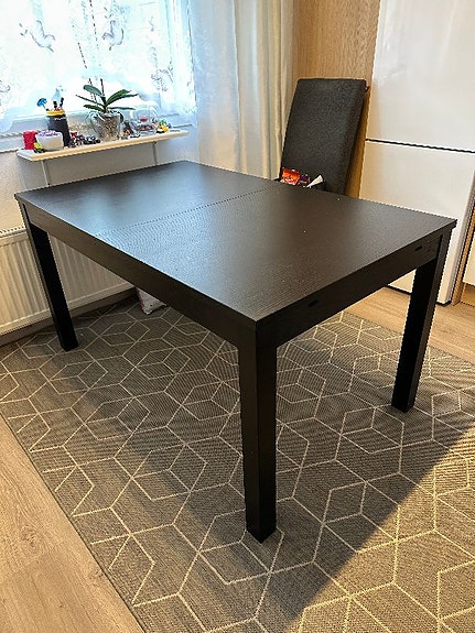 Ikea ruokapöytä