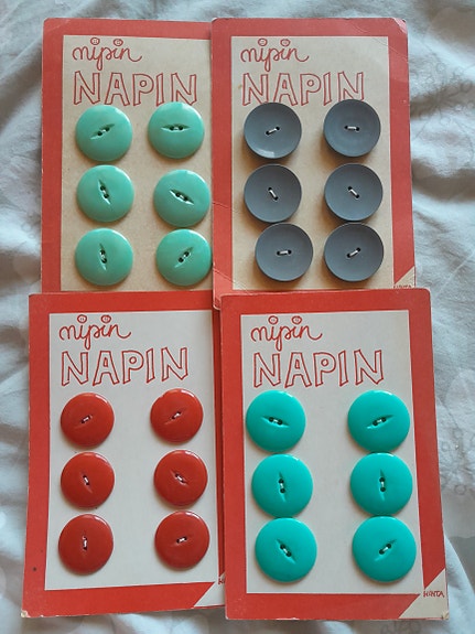 Vanhoja nappeja