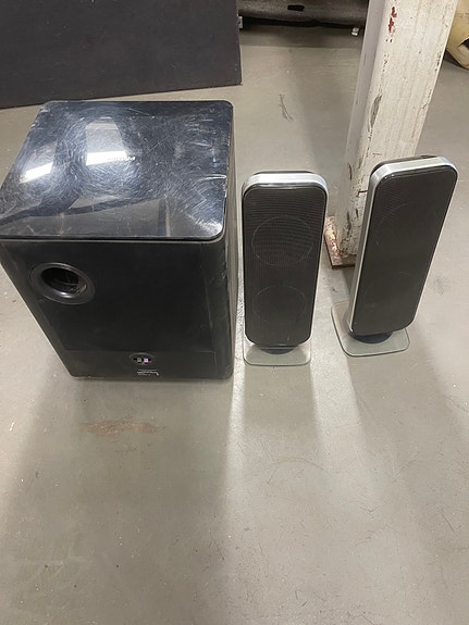 Philips HTS7200 kotiteatterin kaiuttimet