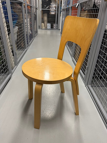 Artek tuoli