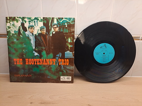 The Hootenanny Trio