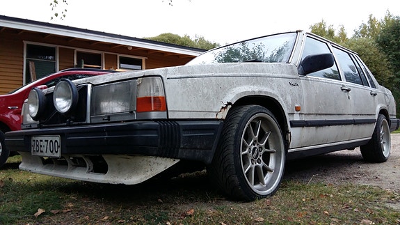 Ostetaan takaveto volvo varaosiksi