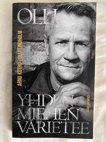 Olli Lindholm/Olavi Virta/Tango on intohimoni/Cliff Richard