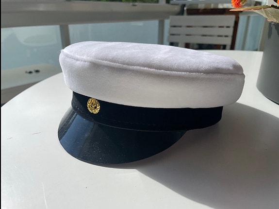 Ylioppilaslakki koko 54