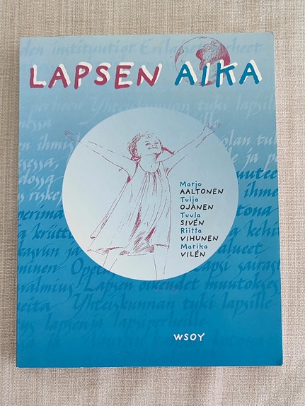 Lapsen aika -kirja WSOY