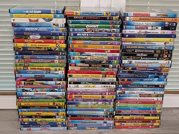 Lisätty 6.6 Lasten Piirrettyjä Ja Elokuvia Disney ja yms. eken kipale