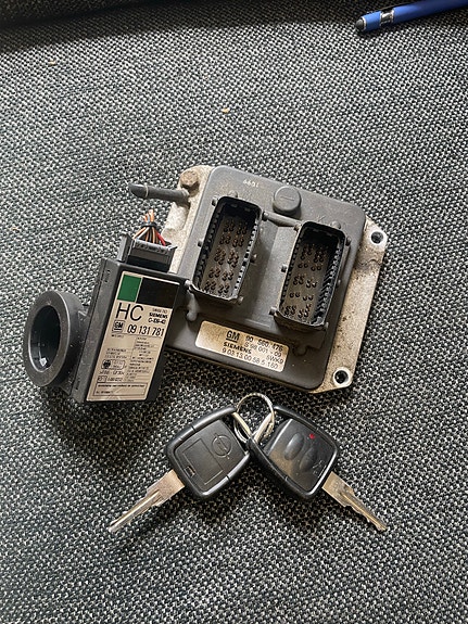Opel X18XE1 ecu