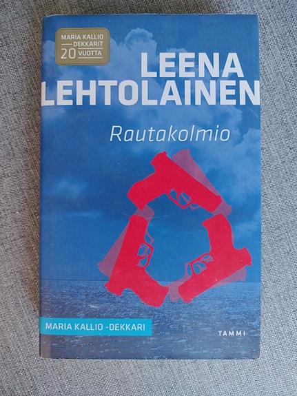 Leena Lehtolainen Rautakolmio kirja