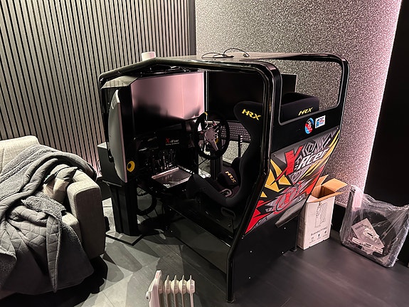 X-Rcer, Racing simulator by Matti Alamäki