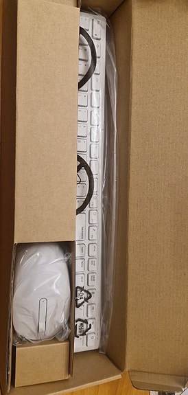 Dell-hiiri ja näppäimistö