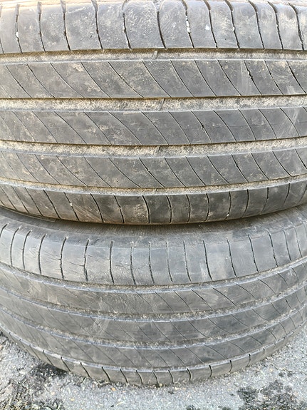 kesärenkaat 215/55r17