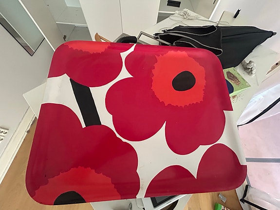 Marimekko Unikko tarjotin punainen