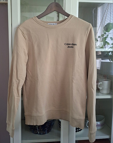 Calvin Klein Jeans collegepaita XS (14) beige