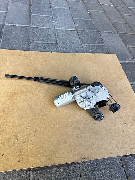 Volkswagen takalasinpyyhkijän moottori Valeo 5G0955711C