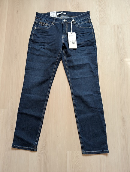 MAC farkut 29 - 30 / 28