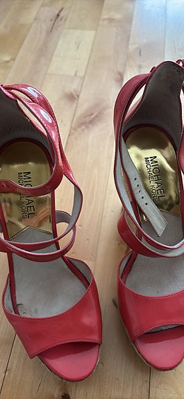 Michael Kors kiilakorkokengät koko 36 punainen