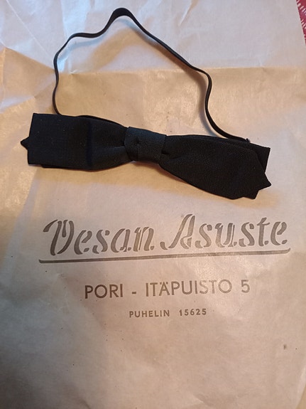 musta  vintage rusetti miehille