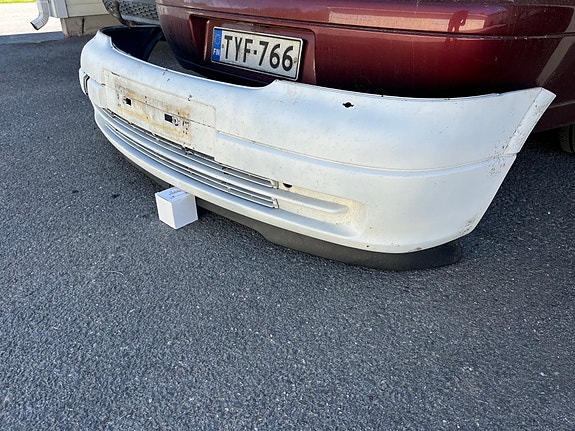 Etupuskuri Opel Astra G