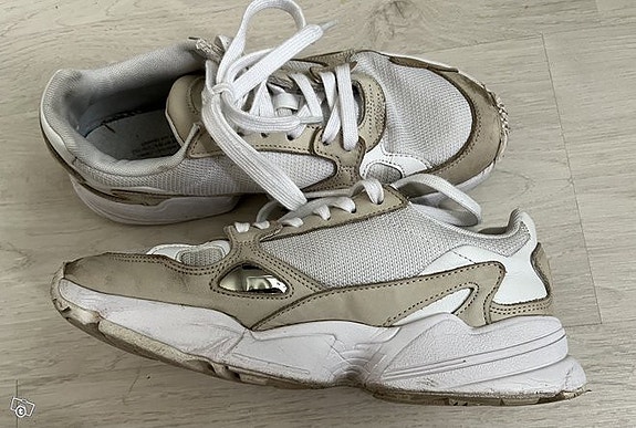 Adidas lenkkarit kengät 39