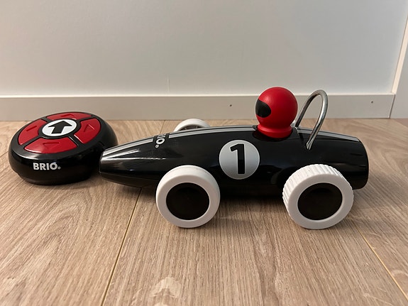 Kauko-ohjattava Brio auto