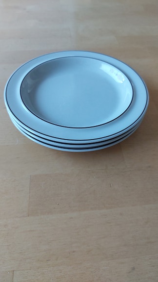 Arabia fennica leipälautaset 17 cm, 3 kpl