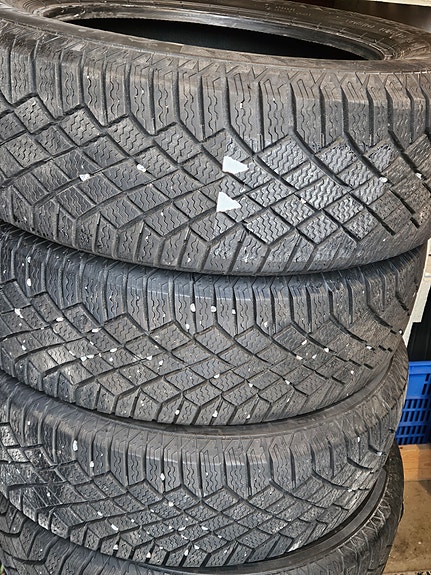 Continental 185/65 R15 talvirenkaat