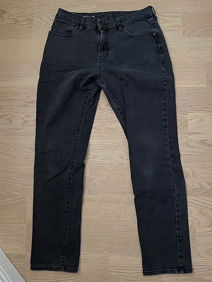 MUJI Slim Straight Farkut