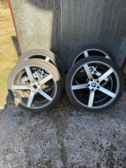 Myydään BMW vanteet ja renkaat 5x120
