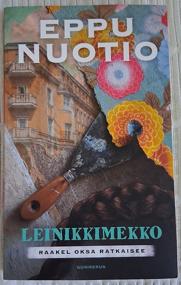 Eppu Nuotio: Leinikkimekko