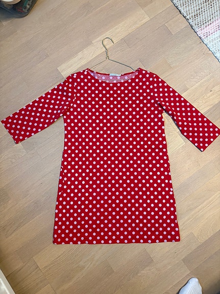 Marimekko S punainen tunika/mekko pallokuosi, puuvillaa