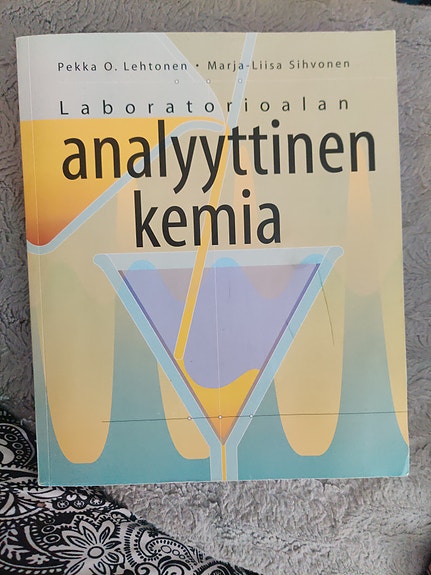 kemian koulukirja