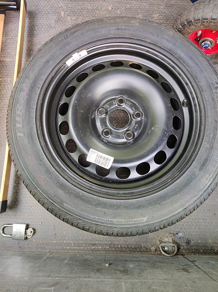 Bridgestone Turanza kesärengas VW vanteella