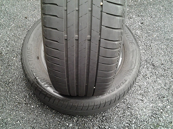 Kesärengas 1 kpl Bridgestone 205/60 16"