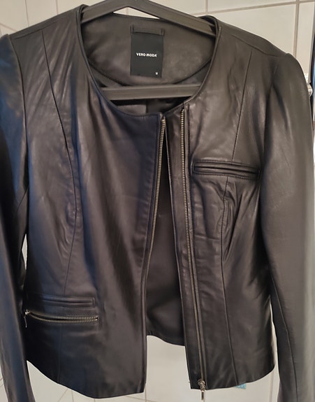 Vero Moda nahkatakki M musta