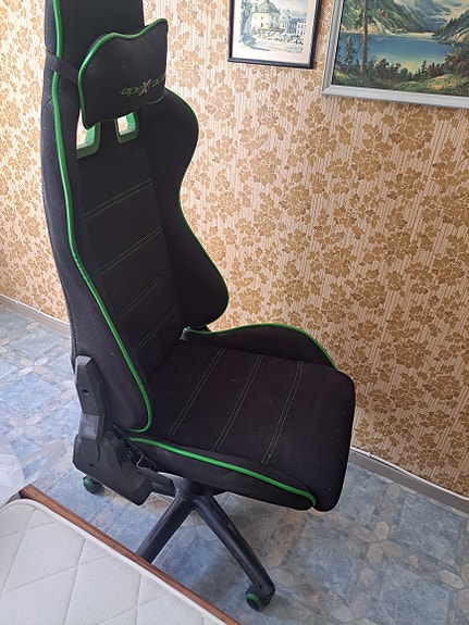 Uudenveroinen pelituoli