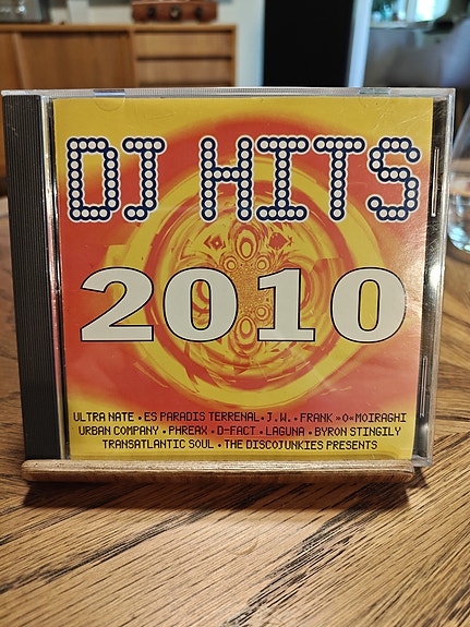 DJ Hits 2010 CD