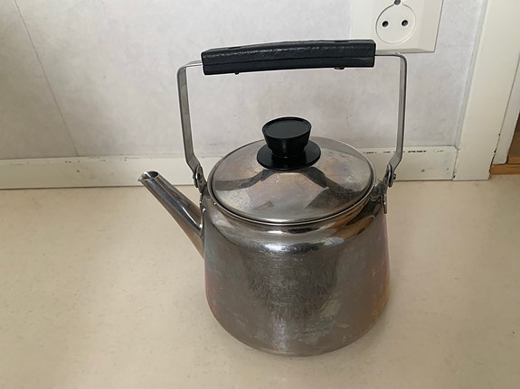 Teräksinen kahvipannu