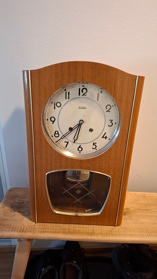 Toimiva Valmet retro seinäkello